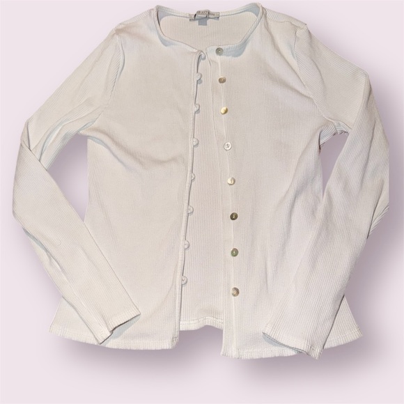 White Button-Up Ribbed Cardigan - Picture 5 of 8